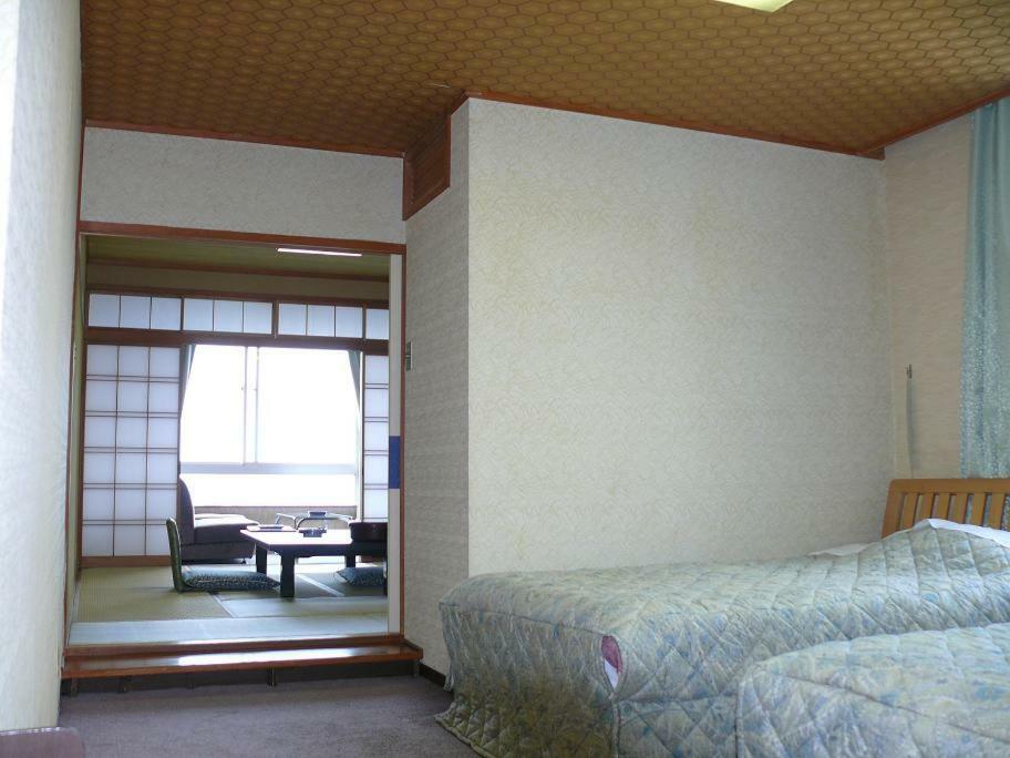 Hotel Ikaho Ginsui Shibukawa Bagian luar foto