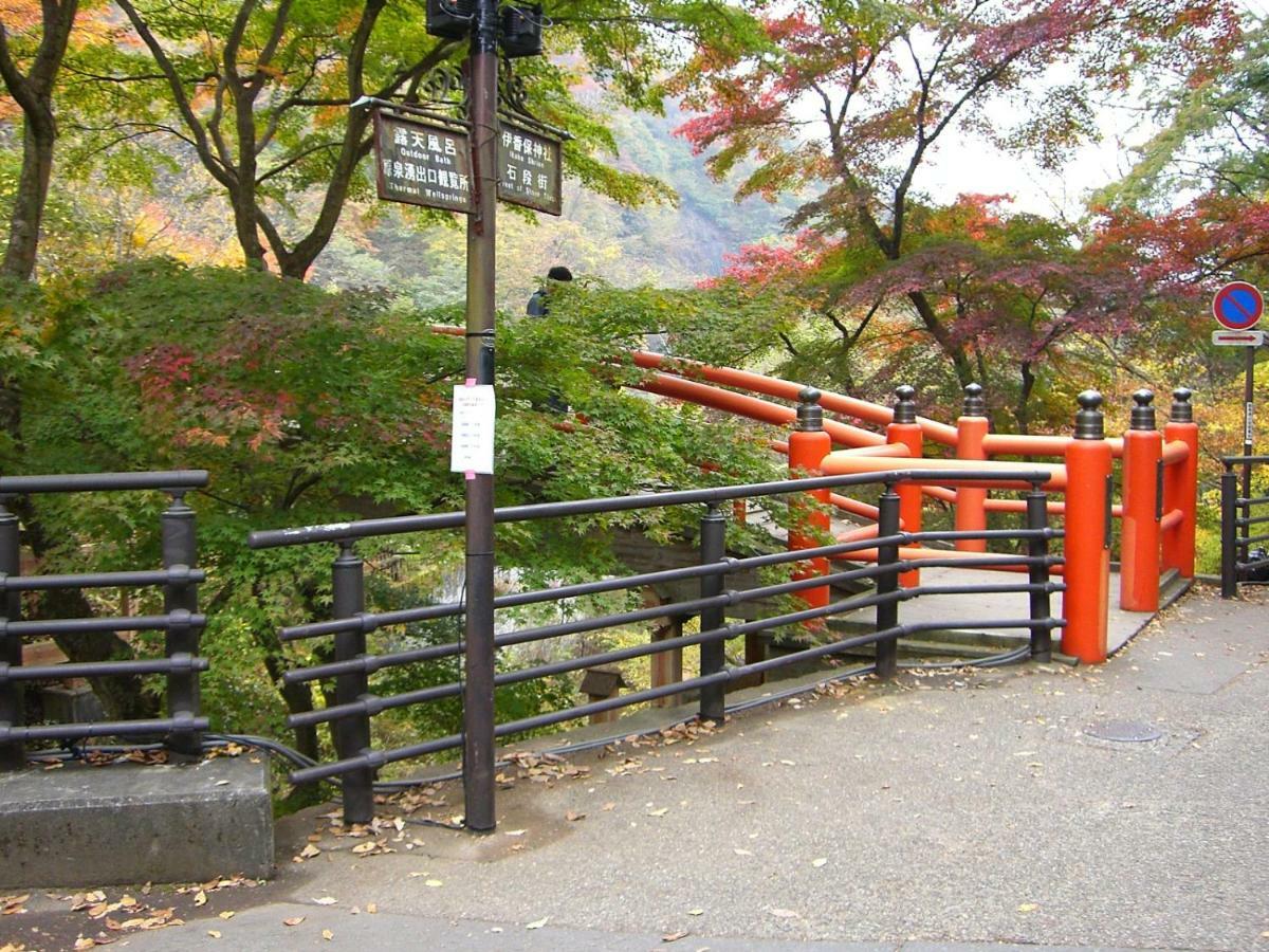 Hotel Ikaho Ginsui Shibukawa Bagian luar foto