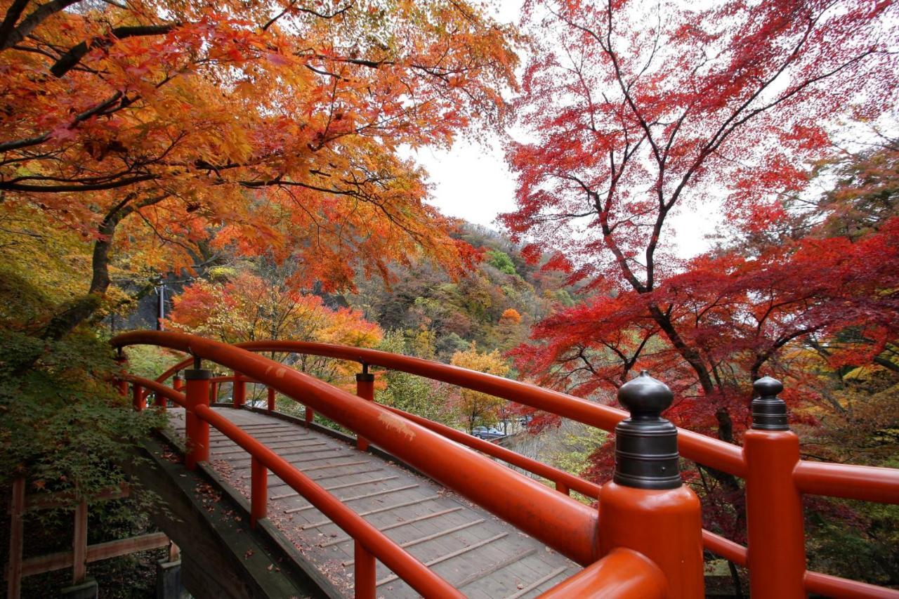 Hotel Ikaho Ginsui Shibukawa Bagian luar foto